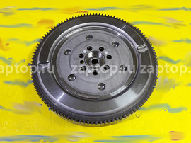 23200-25011 Маховик поставляется как установочный к-т оригинал Hyundai Sonata